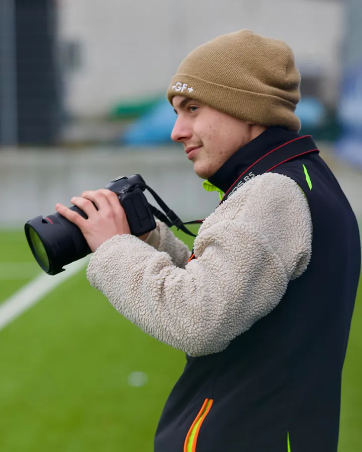 Nicola Brosi beim Fotografieren